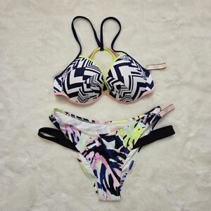 Victoria's Secret Stylish Multicolor Women's Bikini Set